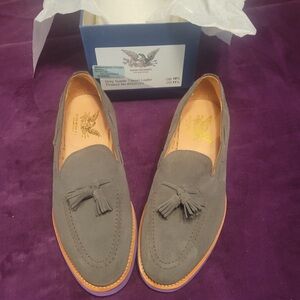 Mark McNairy, Gray Suede Tassel Loafer, Mens sz 11.5, Made in England,
With box.